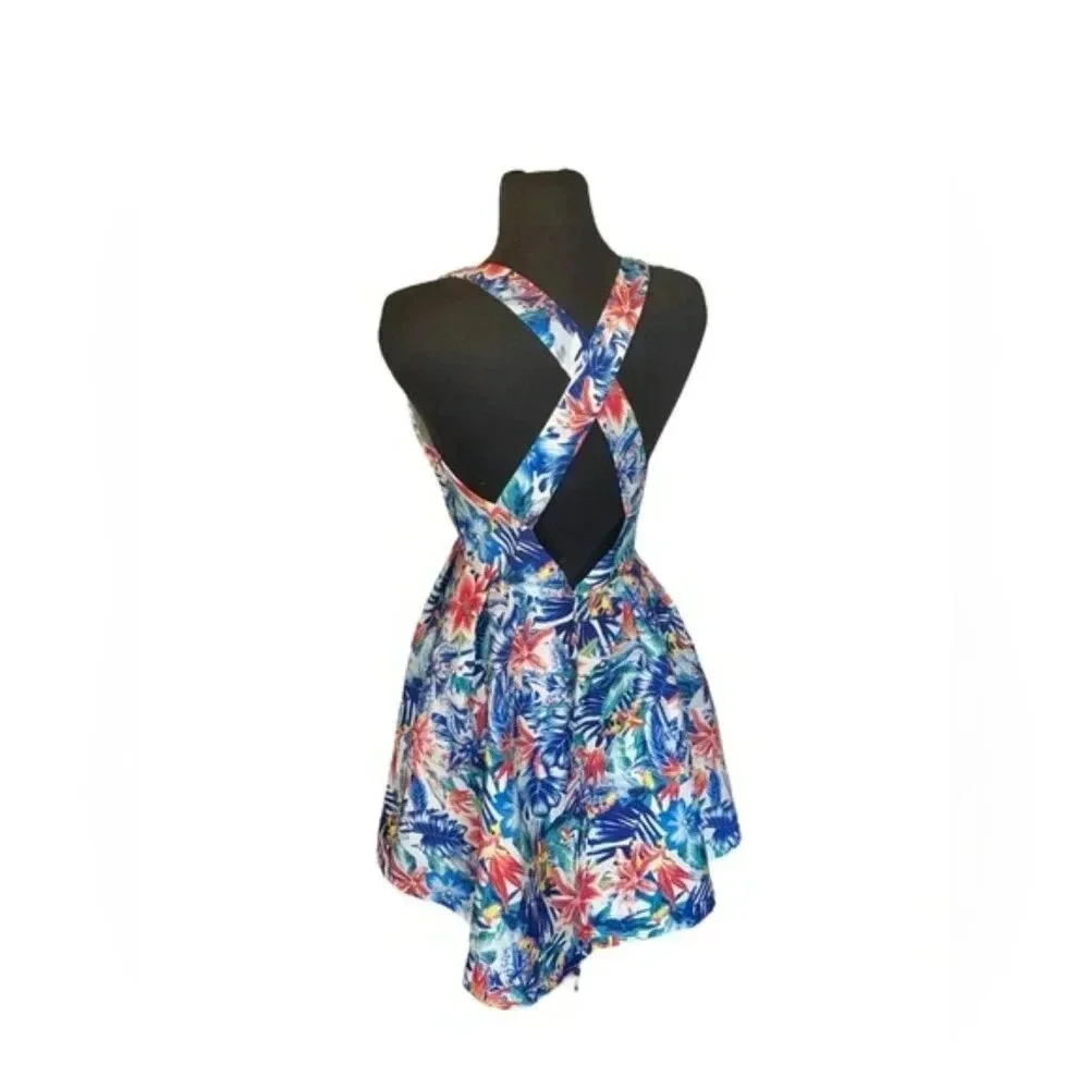 Romeo and Juliet Couture Criss Cross Back Tropical Print Fit and Flare Dress M - Picture 4 of 5